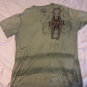 MEN'S TEE-SHORT SLEEVE XL RETROFIT WITH RED AND BLACK DESIGN